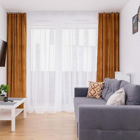 Modern Apartment With Parking Near Tauron Arena By Rent Like Home Krakau Exterior foto